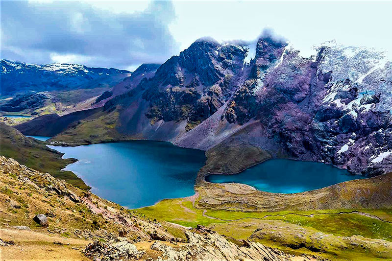 Seven Lagoons Ausangate Peru